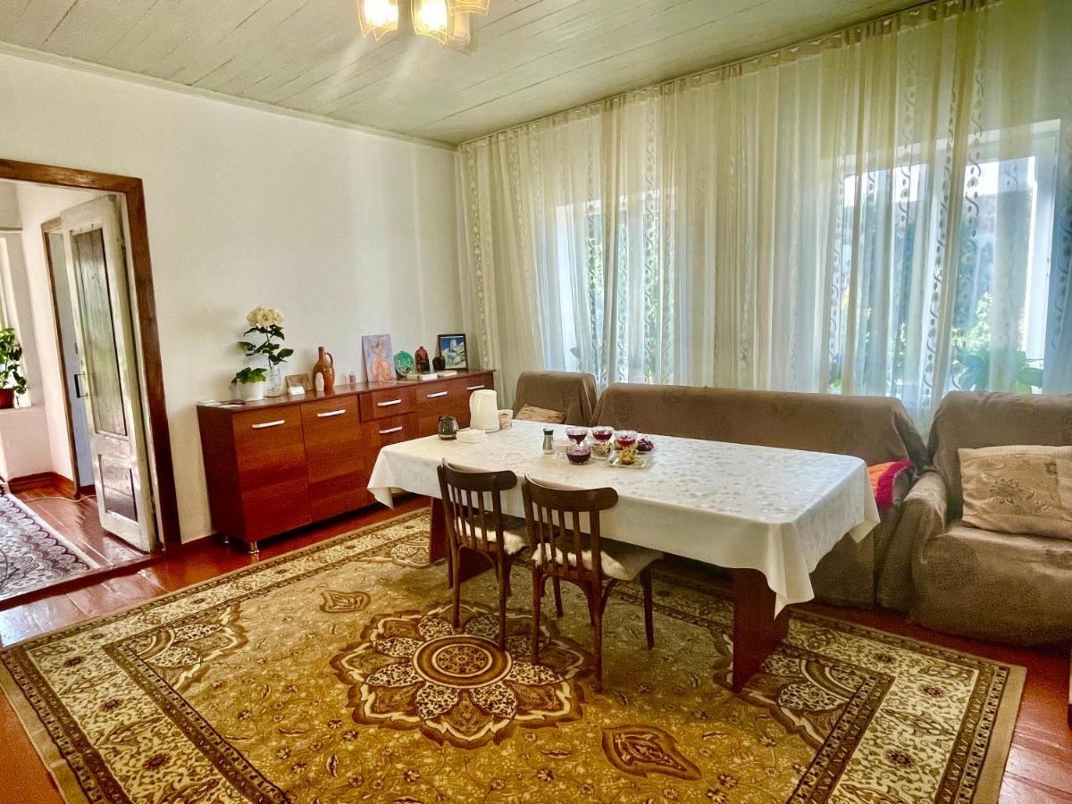 Gulnara Guest House Ysyk-Köl Zewnętrze zdjęcie